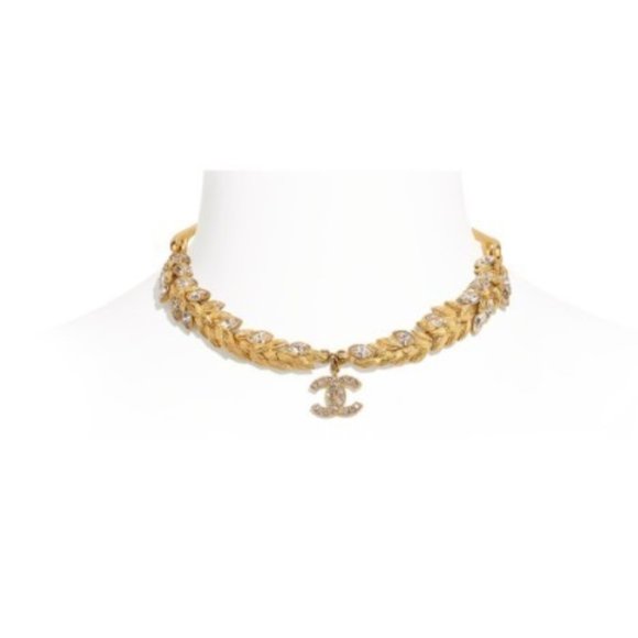 CHANEL Jewelry - NWT CHANEL CC RUNWAY CHOKER